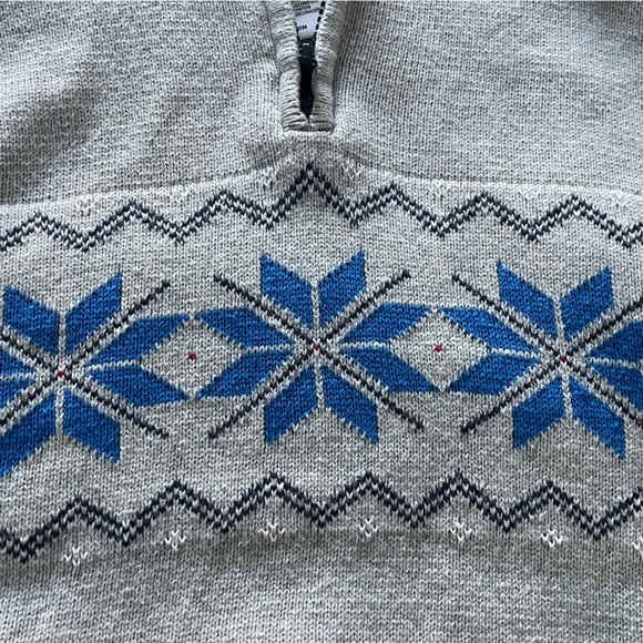 Izod Little & Big Boys Long Sleeve Gray & Blue Pullover Sweater NWT Size L 14-16 - Picture 6 of 8